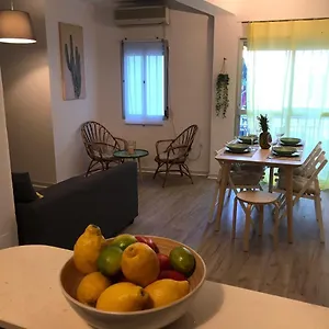 https://cactus-apartment.es-andalucia.com
